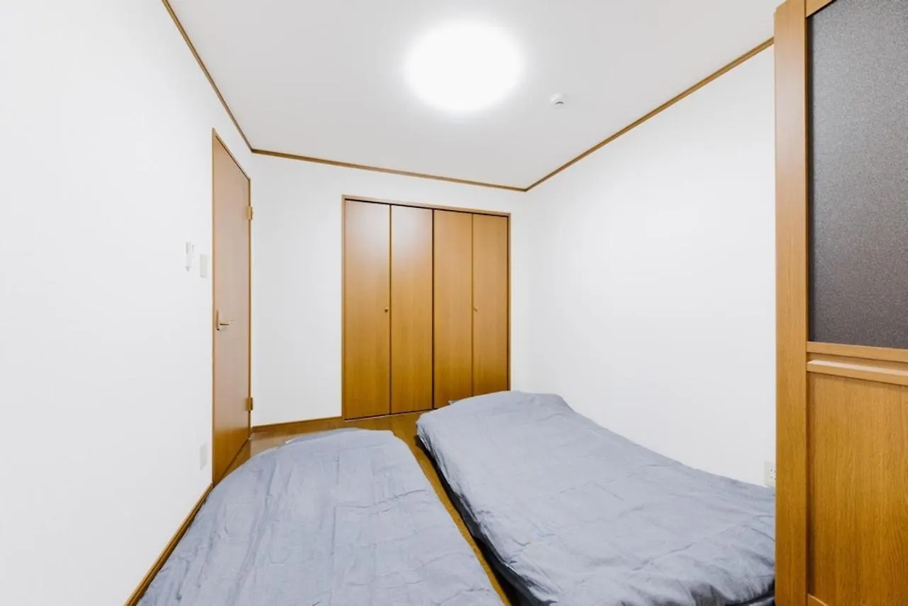 Easy To Visit Kyoto Kobe Nara Osaka, 3 Mins Walk To Dotonbori & Namba Apartment  Osaka